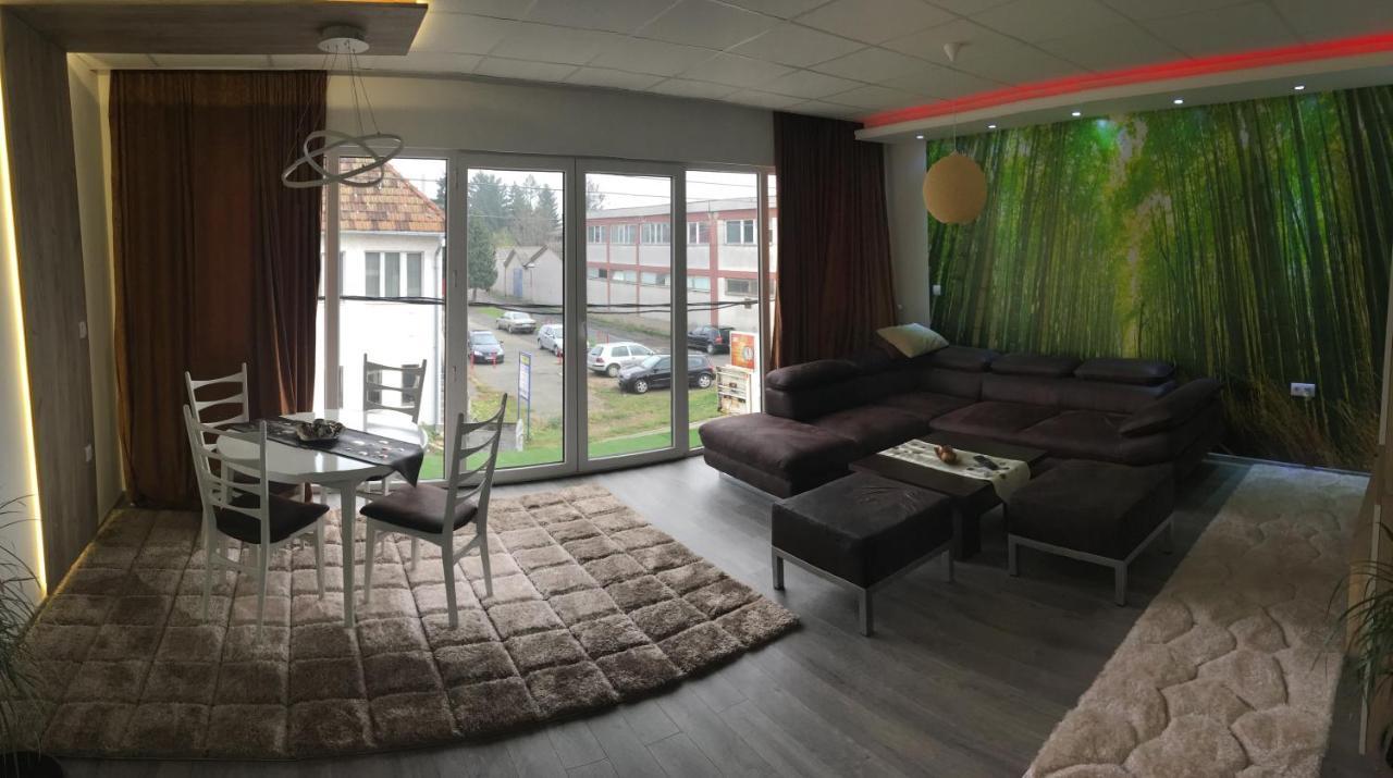 Gradiska Lägenhet Exteriör bild